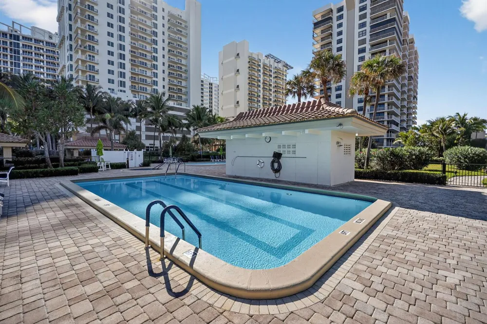 3400 Ocean Drive #408 Singer Island, FL 33404
