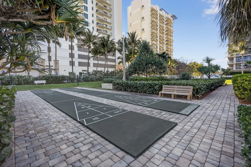 3400 Ocean Drive #408 Singer Island, FL 33404
