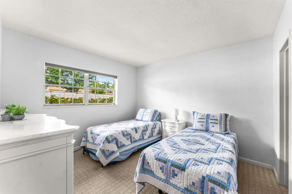 1951 NE 39th Street #131 Lighthouse Point, FL 33064