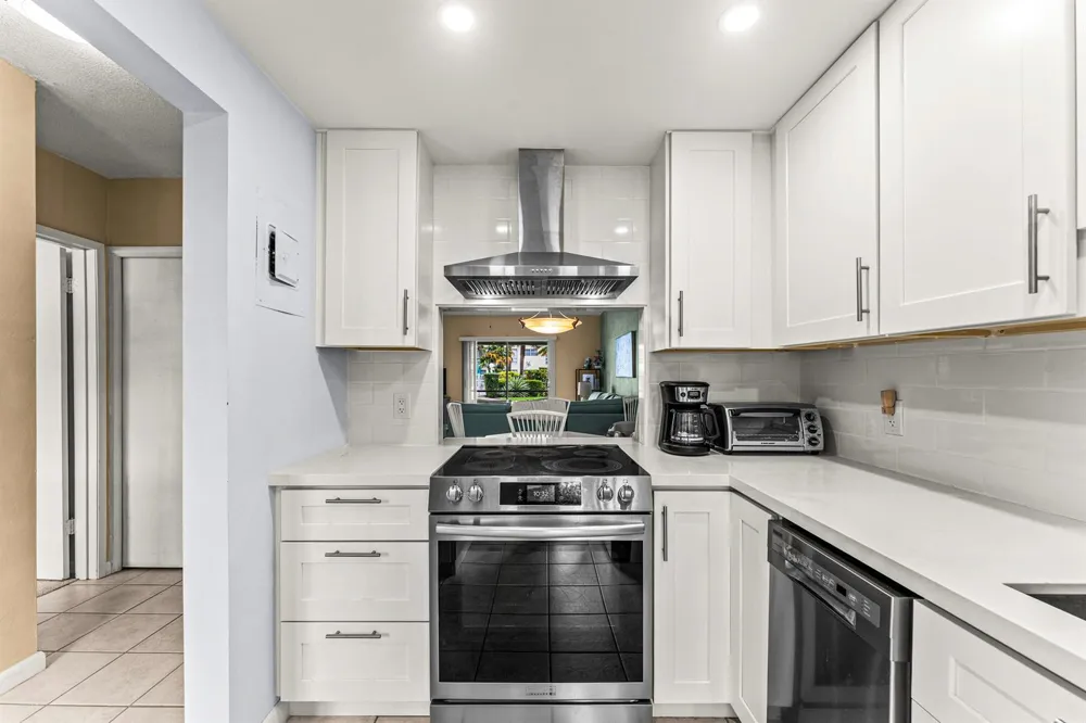 1951 NE 39th Street #131 Lighthouse Point, FL 33064