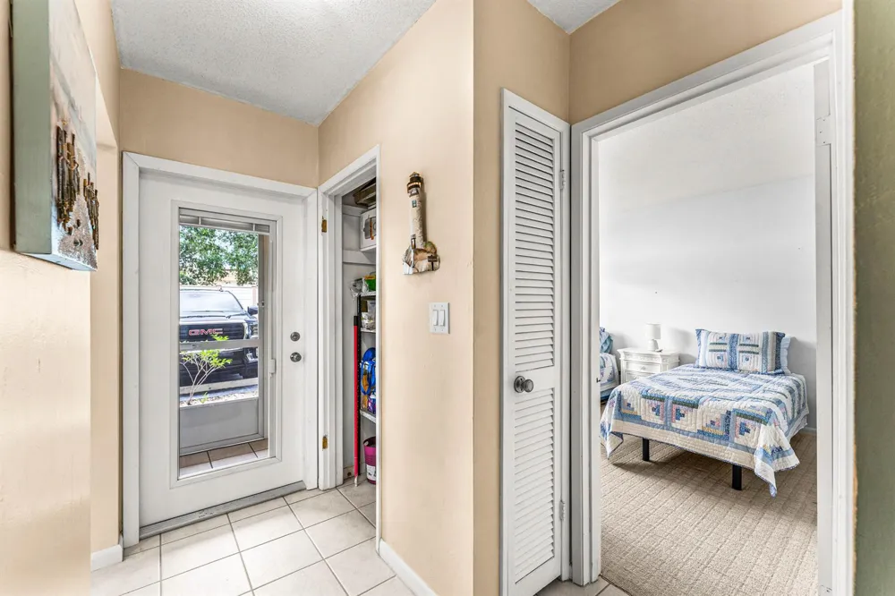 1951 NE 39th Street #131 Lighthouse Point, FL 33064