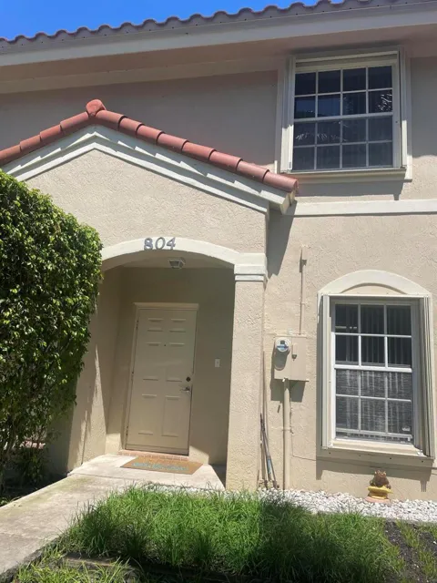 804 Summit Lake Drive