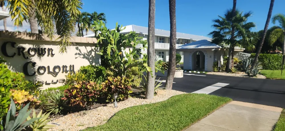 5550 Ocean Boulevard #106 Ocean Ridge, FL 33435