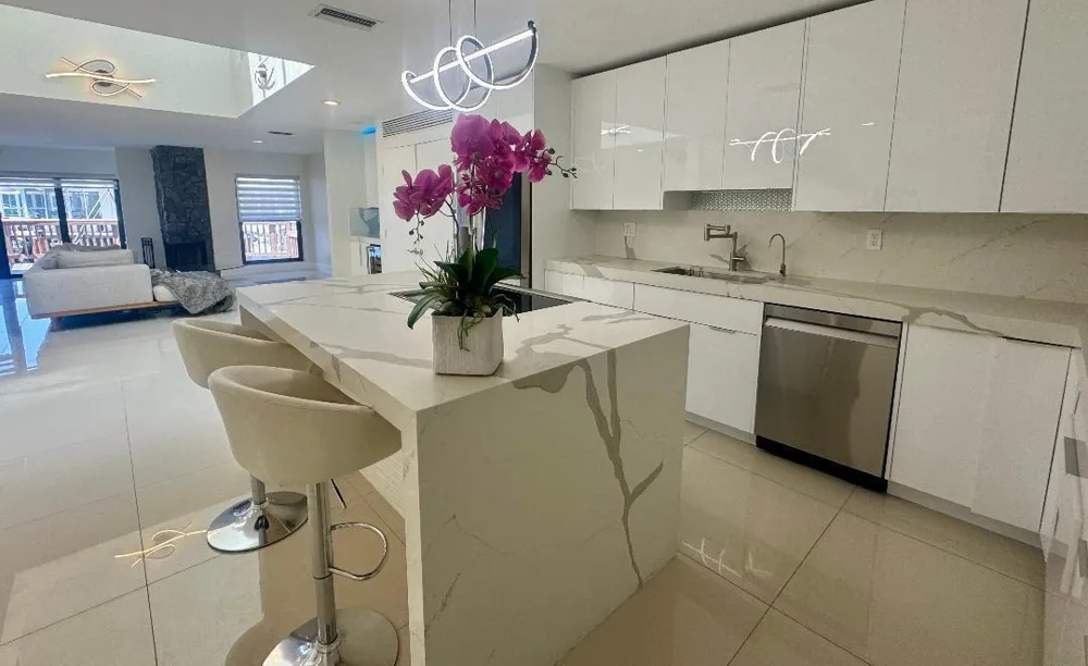 1127 Boca Cove Lane Highland Beach, FL 33487