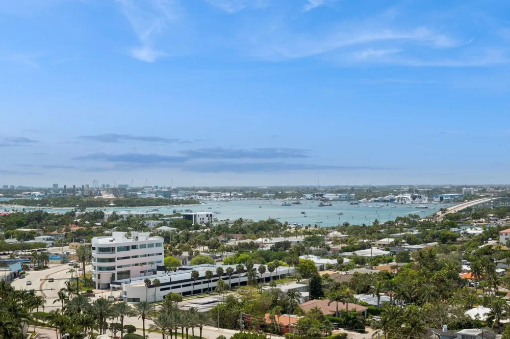 3000 Ocean Drive #18 G Singer Island, FL 33404
