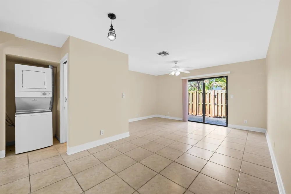 3281 E Golf Boulevard #4 Pompano Beach, FL 33064