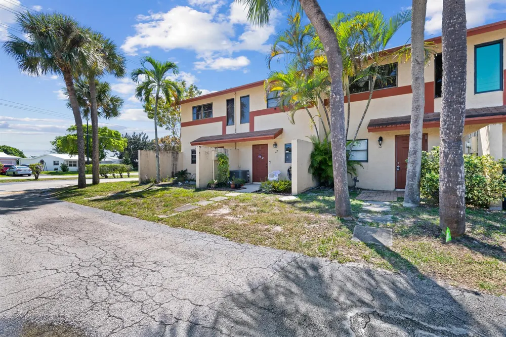 3281 E Golf Boulevard #12 Pompano Beach, FL 33064