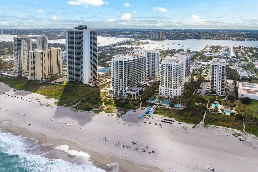 3100 Ocean Drive #606 Singer Island, FL 33404