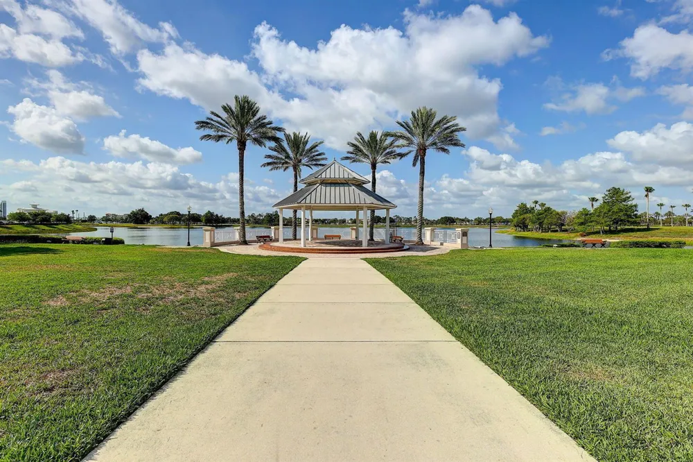 10819 SW Pacini Way Port St. Lucie, FL 34987