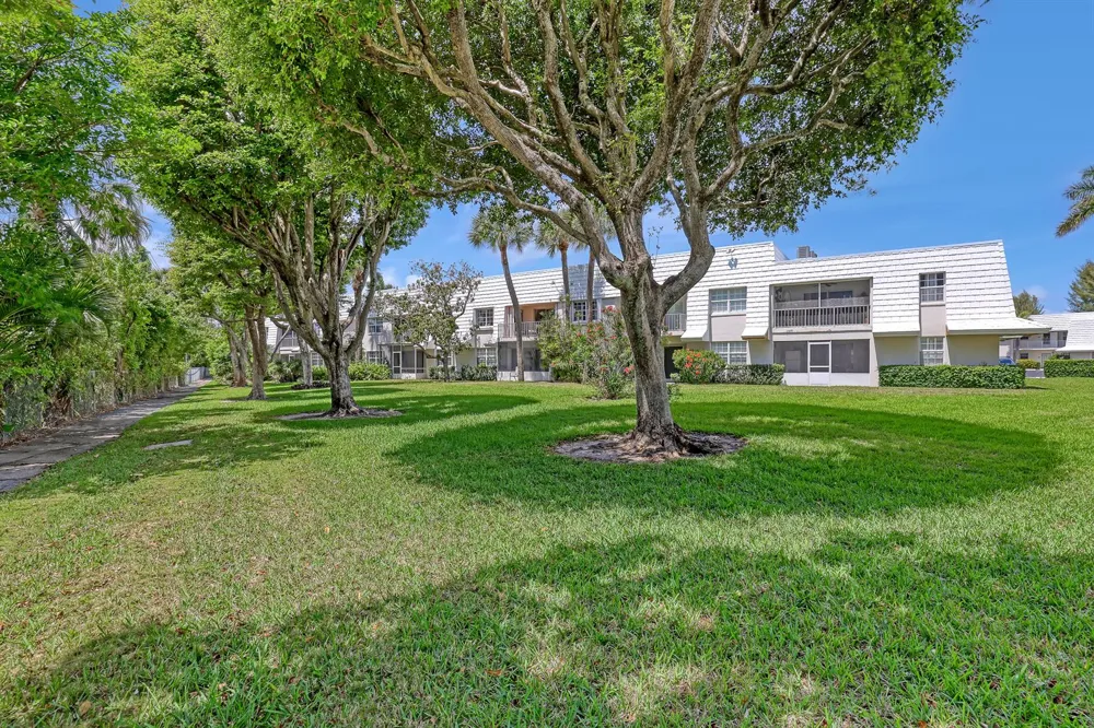 1250 Sugar Sands Boulevard #207 Singer Island, FL 33404