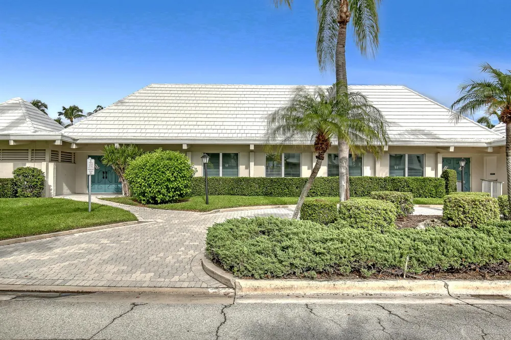1250 Sugar Sands Boulevard #207 Singer Island, FL 33404