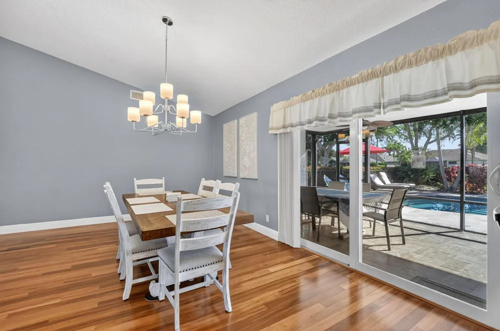18298 102nd Way Boca Raton, FL 33498