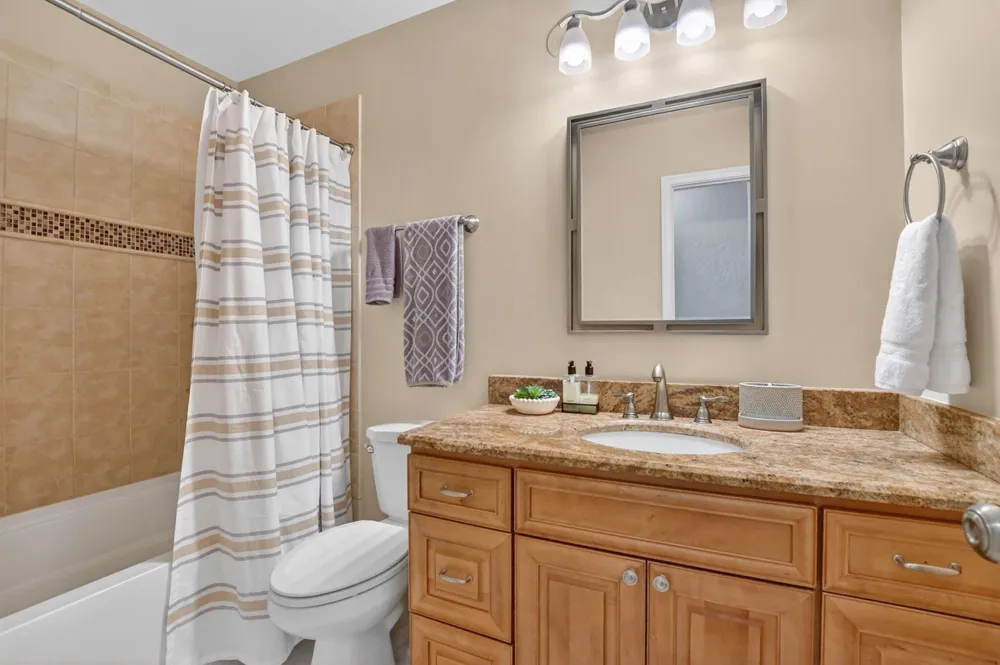 18298 102nd Way Boca Raton, FL 33498