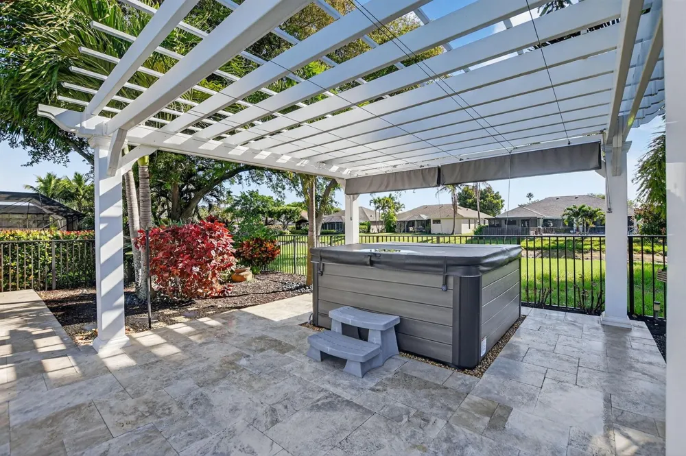 18298 102nd Way Boca Raton, FL 33498