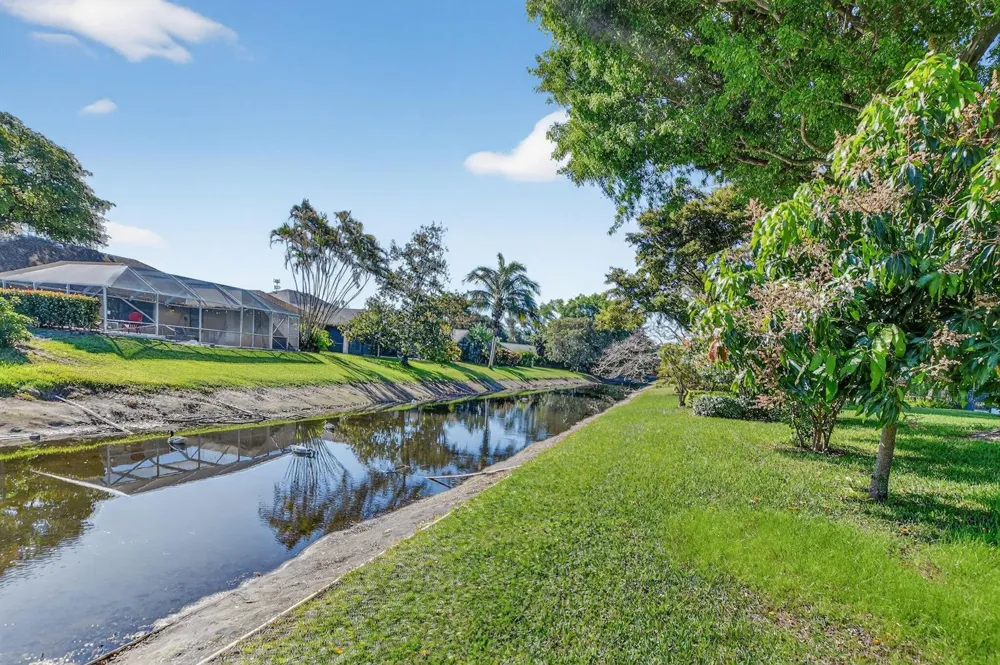 18298 102nd Way Boca Raton, FL 33498