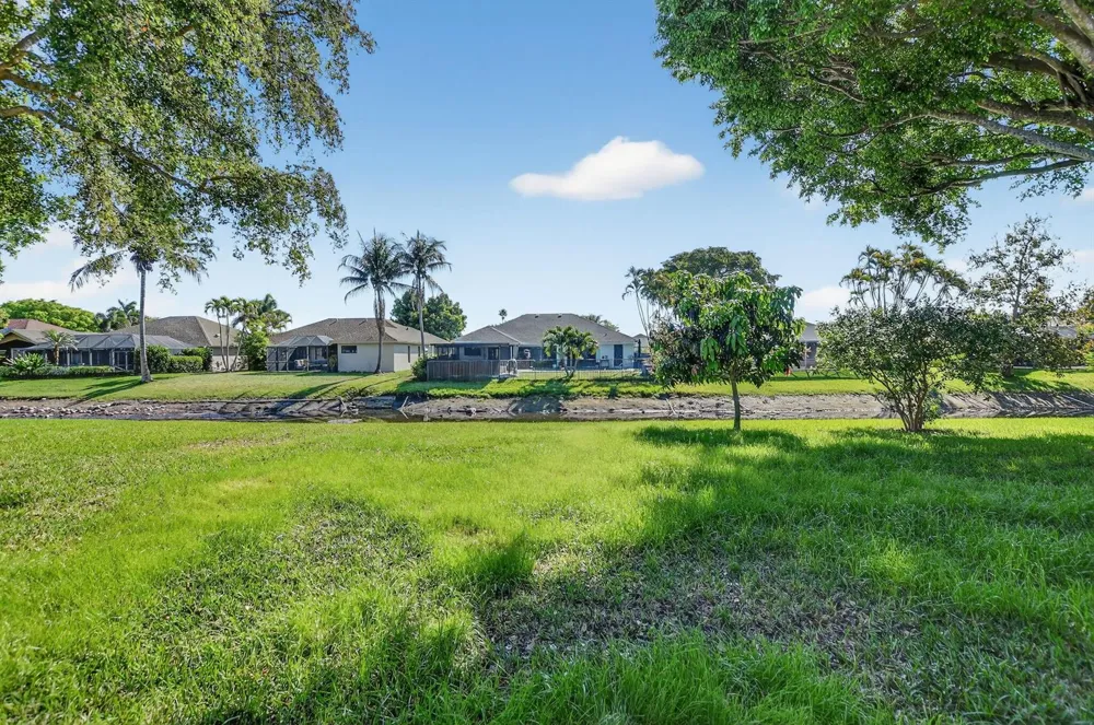 18298 102nd Way Boca Raton, FL 33498