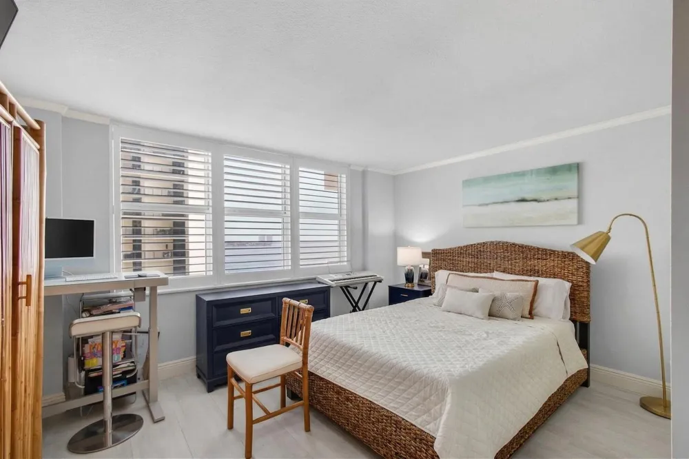5440 Ocean Drive #805 Singer Island, FL 33404