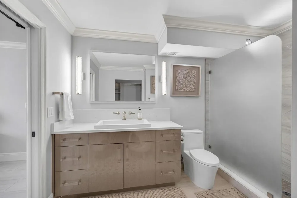 5440 Ocean Drive #805 Singer Island, FL 33404