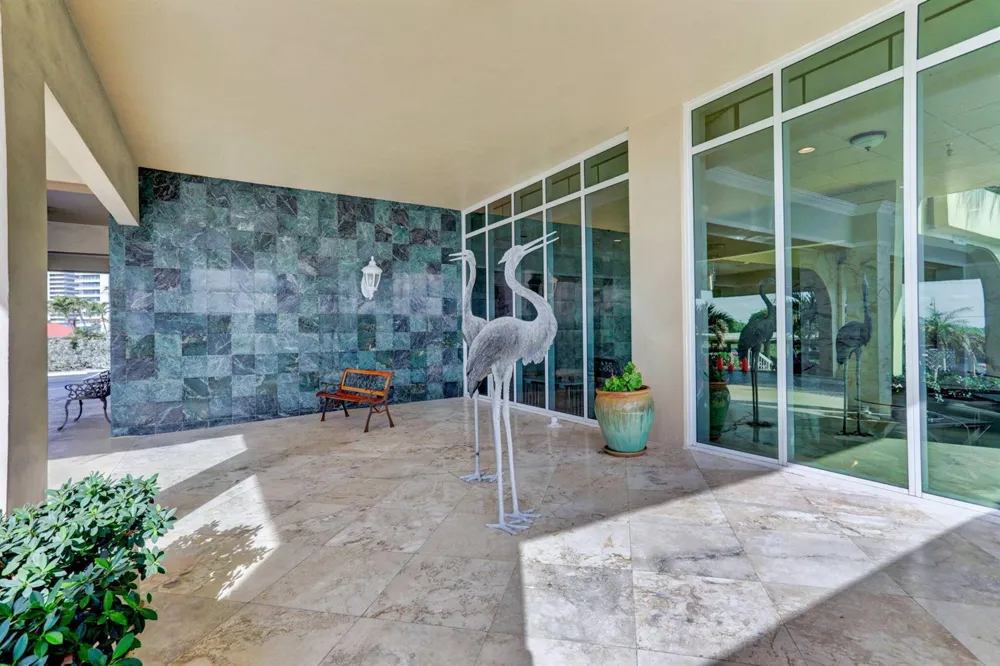 5440 Ocean Drive #805 Singer Island, FL 33404