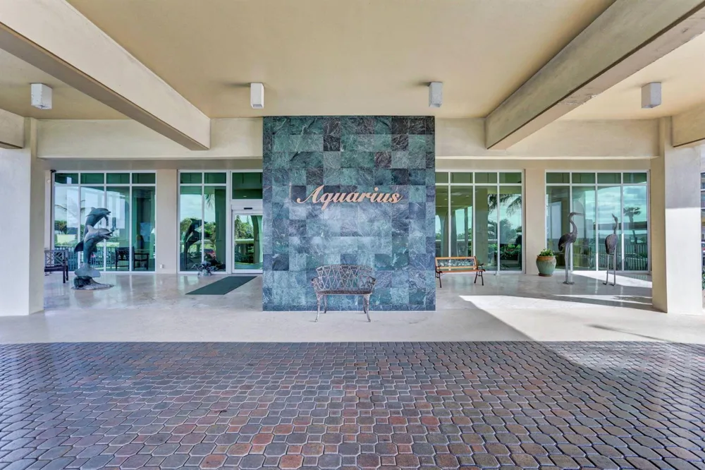 5440 Ocean Drive #805 Singer Island, FL 33404