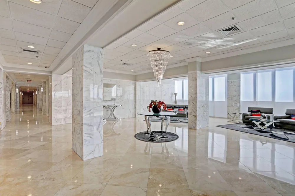 5440 Ocean Drive #805 Singer Island, FL 33404