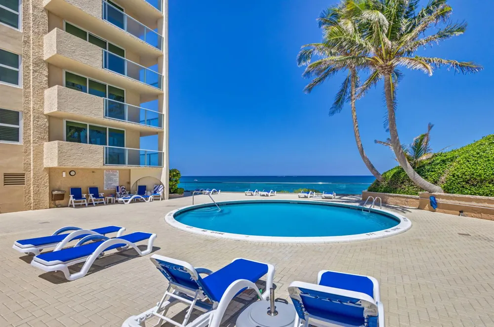 5440 Ocean Drive #805 Singer Island, FL 33404