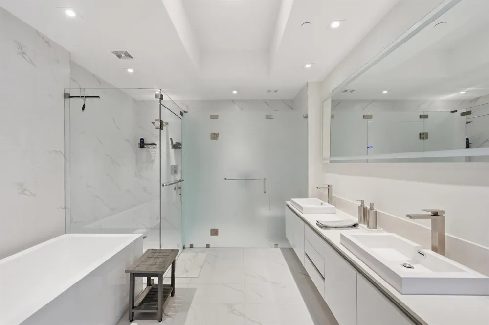 3100 Ocean Drive #H-1506 Singer Island, FL 33404