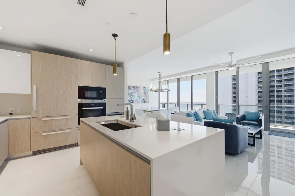 3100 Ocean Drive #H-1506 Singer Island, FL 33404