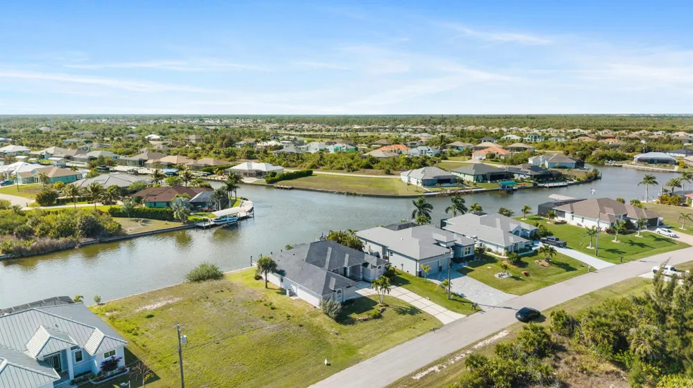 8090 Arlewood Circle Port Charlotte, FL 33981
