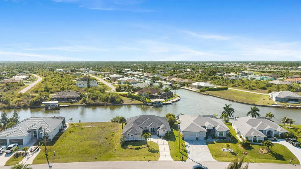 8090 Arlewood Circle Port Charlotte, FL 33981