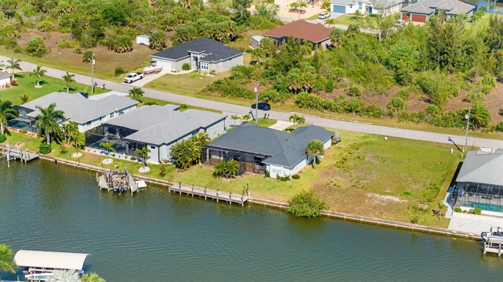 8090 Arlewood Circle Port Charlotte, FL 33981