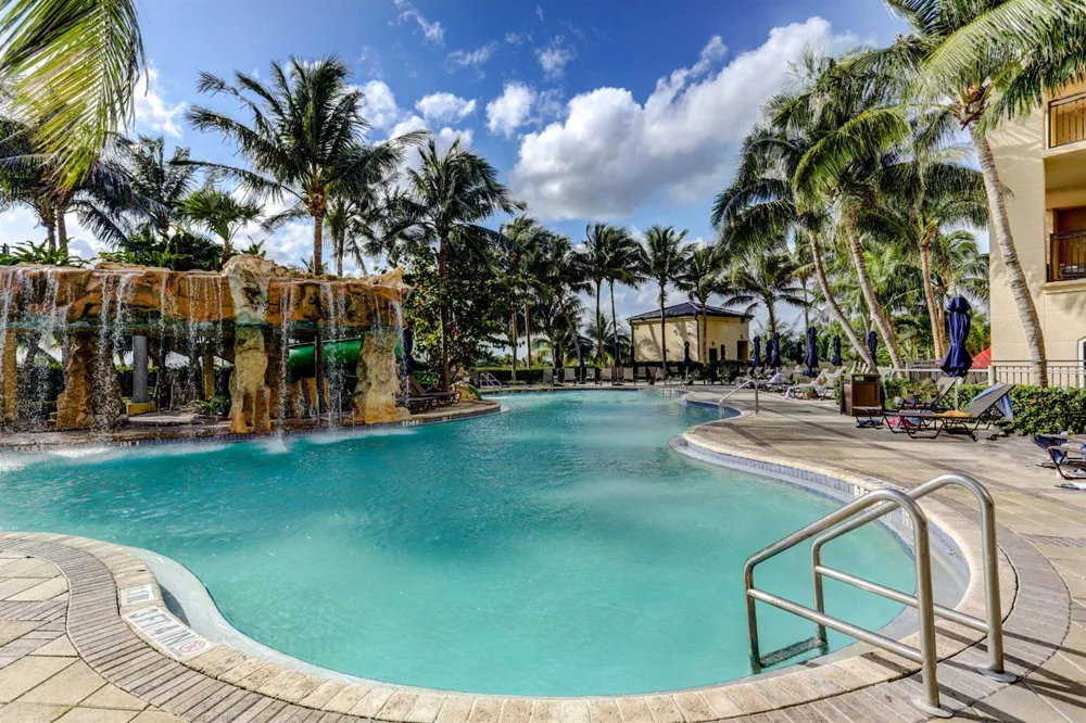 3800 Ocean Drive #518 Singer Island, FL 33404