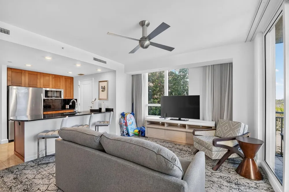 3800 Ocean Drive #518 Singer Island, FL 33404