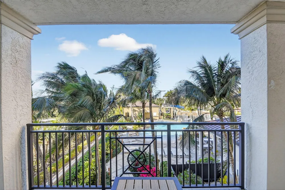 3800 Ocean Drive #518 Singer Island, FL 33404