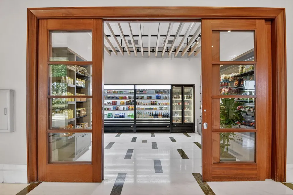 3800 Ocean Drive #518 Singer Island, FL 33404