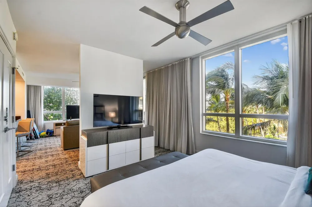 3800 Ocean Drive #518 Singer Island, FL 33404
