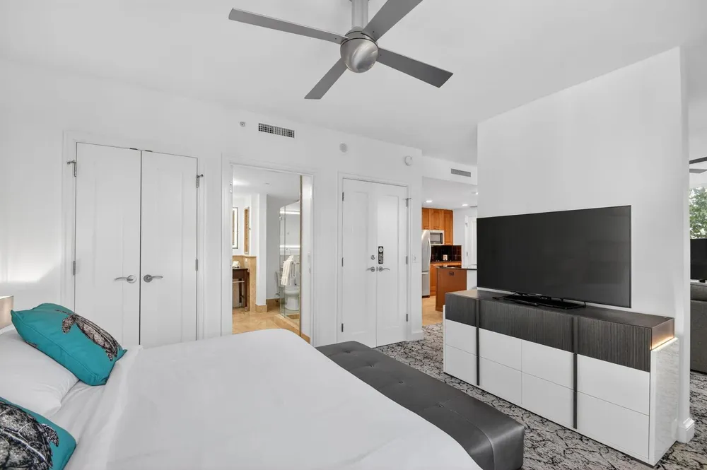 3800 Ocean Drive #518 Singer Island, FL 33404