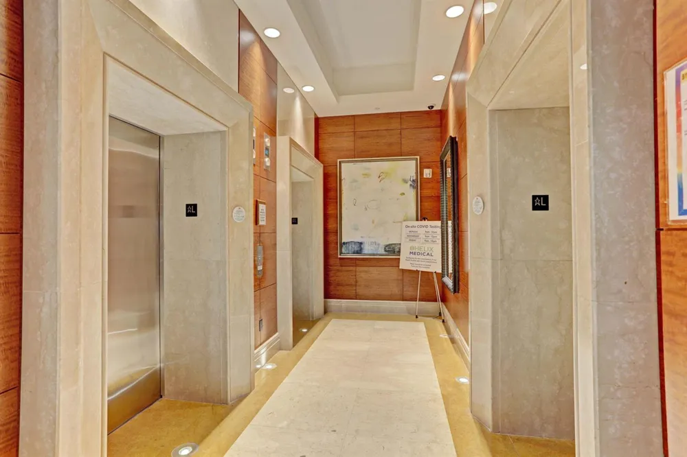 3800 Ocean Drive #518 Singer Island, FL 33404