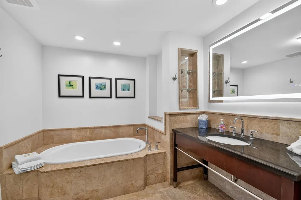 3800 Ocean Drive #518 Singer Island, FL 33404
