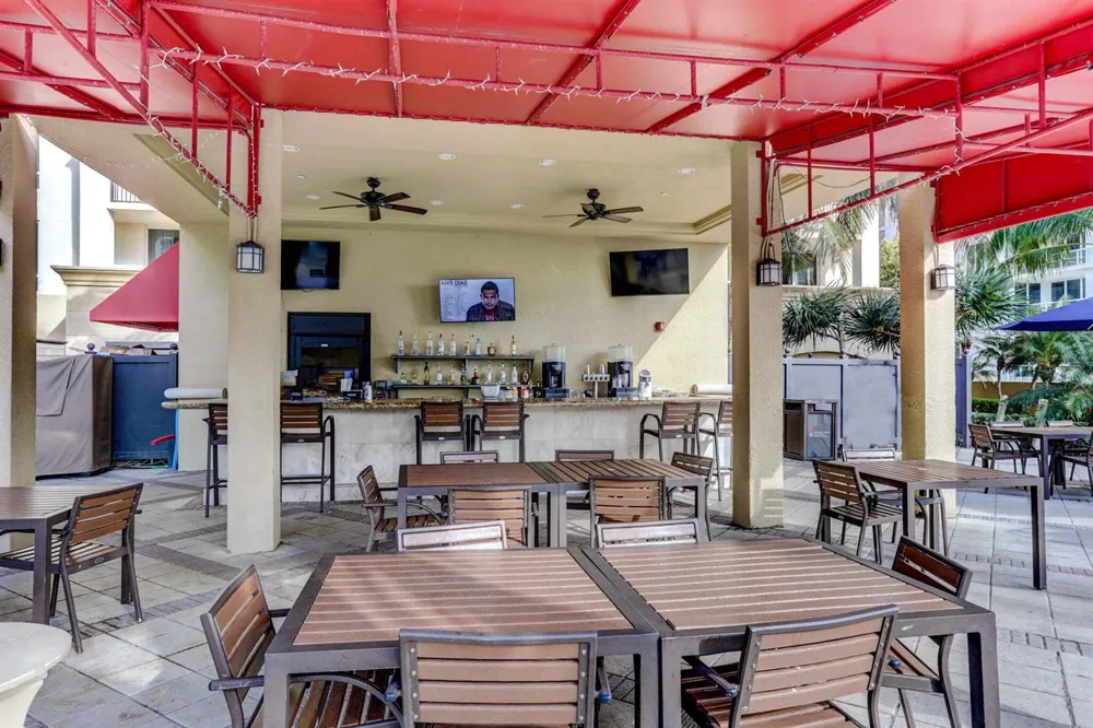 3800 Ocean Drive #518 Singer Island, FL 33404