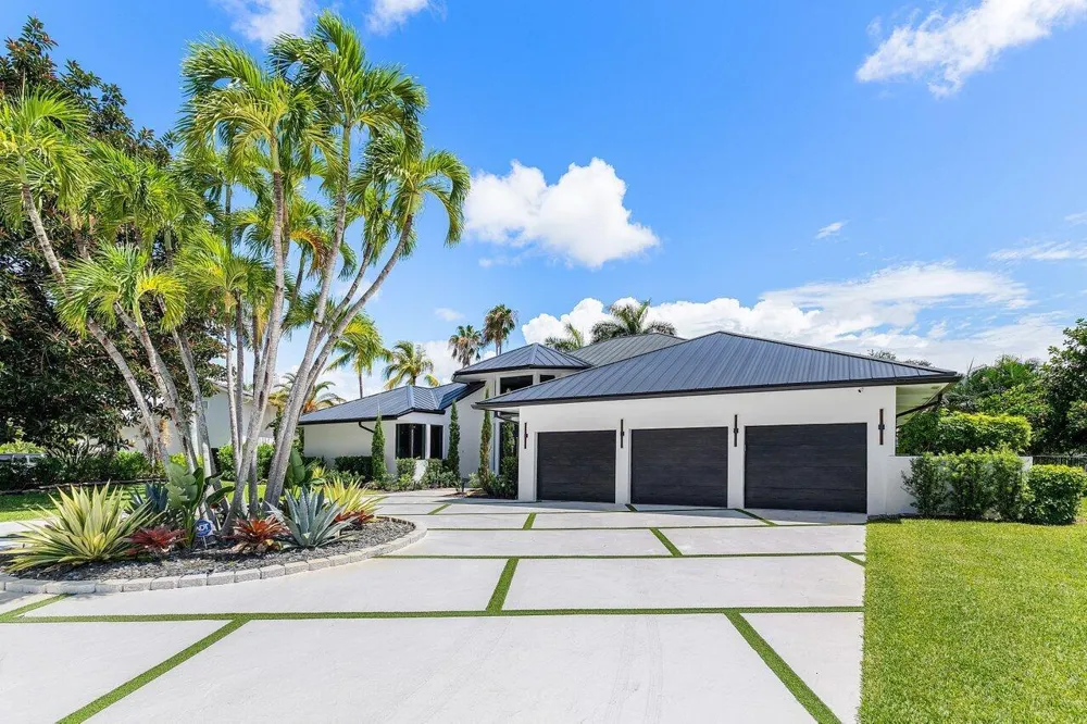 4825 Bocaire Boulevard Boca Raton, FL 33487
