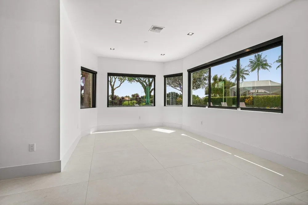 4825 Bocaire Boulevard Boca Raton, FL 33487