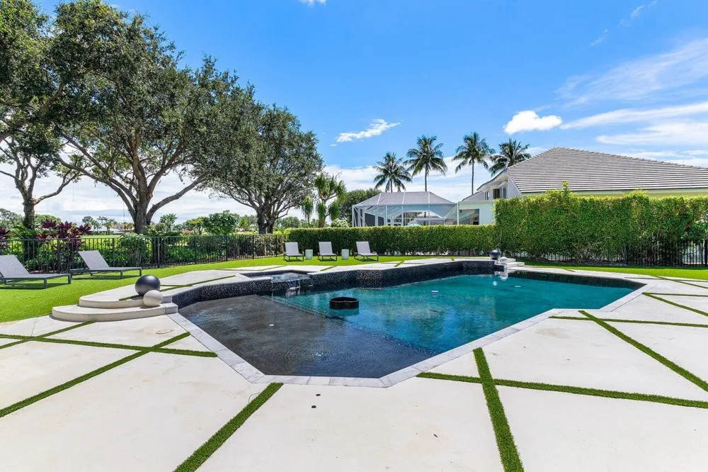 4825 Bocaire Boulevard Boca Raton, FL 33487