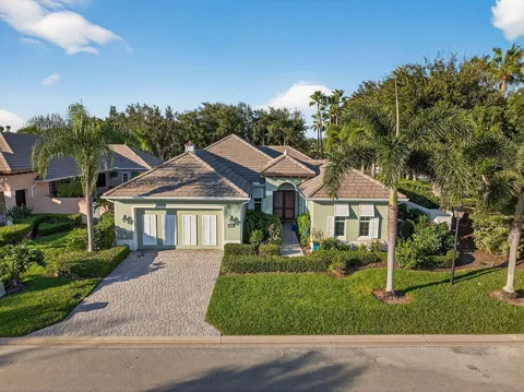 2116 Autumn Lane