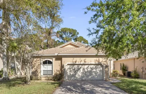 5627 Sunberry Circle