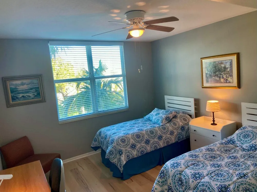 802 W Windward Way #203 Lantana, FL 33462