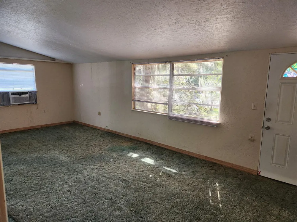 2319 S Summerlin Avenue Sanford, FL 32771