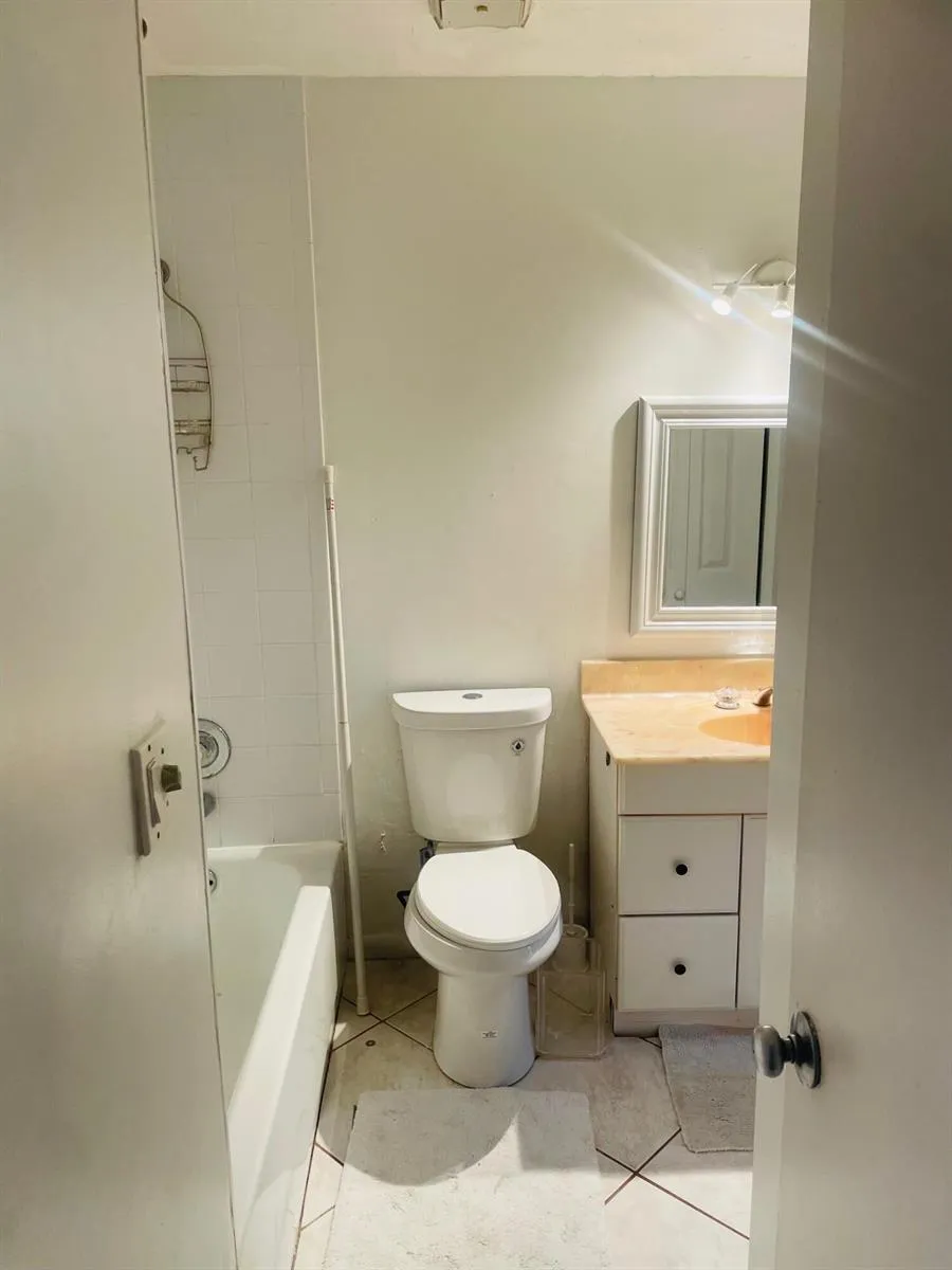 139 Sparrow Drive #2c Royal Palm Beach, FL 33411