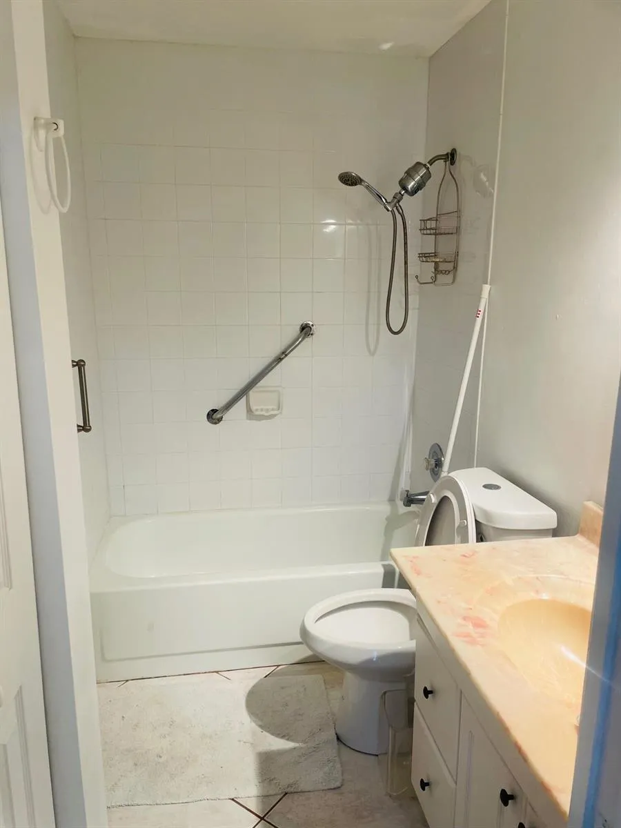 139 Sparrow Drive #2c Royal Palm Beach, FL 33411