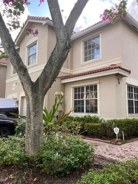 4262 SW 124th Way Miramar, FL 33027